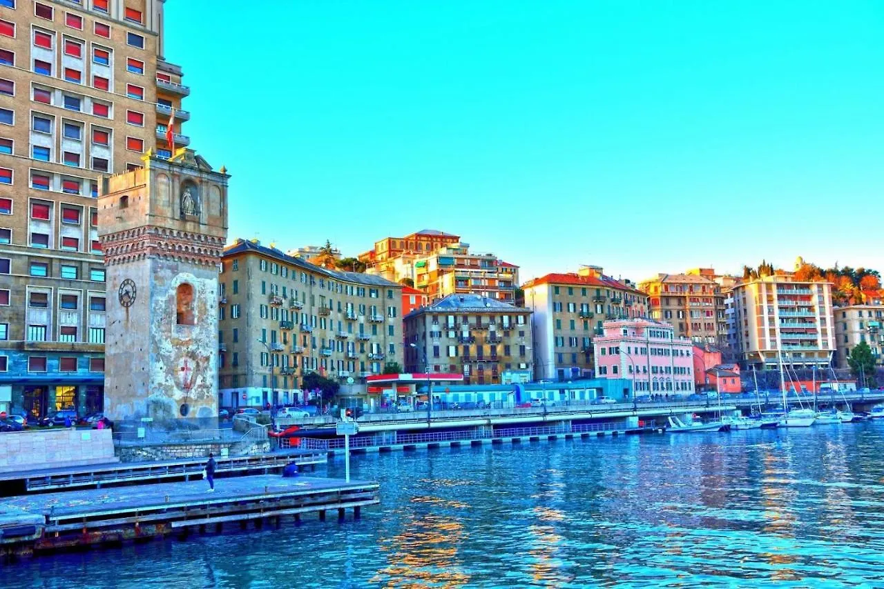 Sweet Sea View Apartment Savona