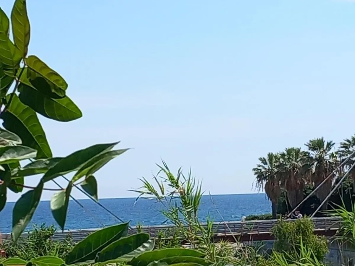 萨沃纳Sweet Sea View公寓 意大利