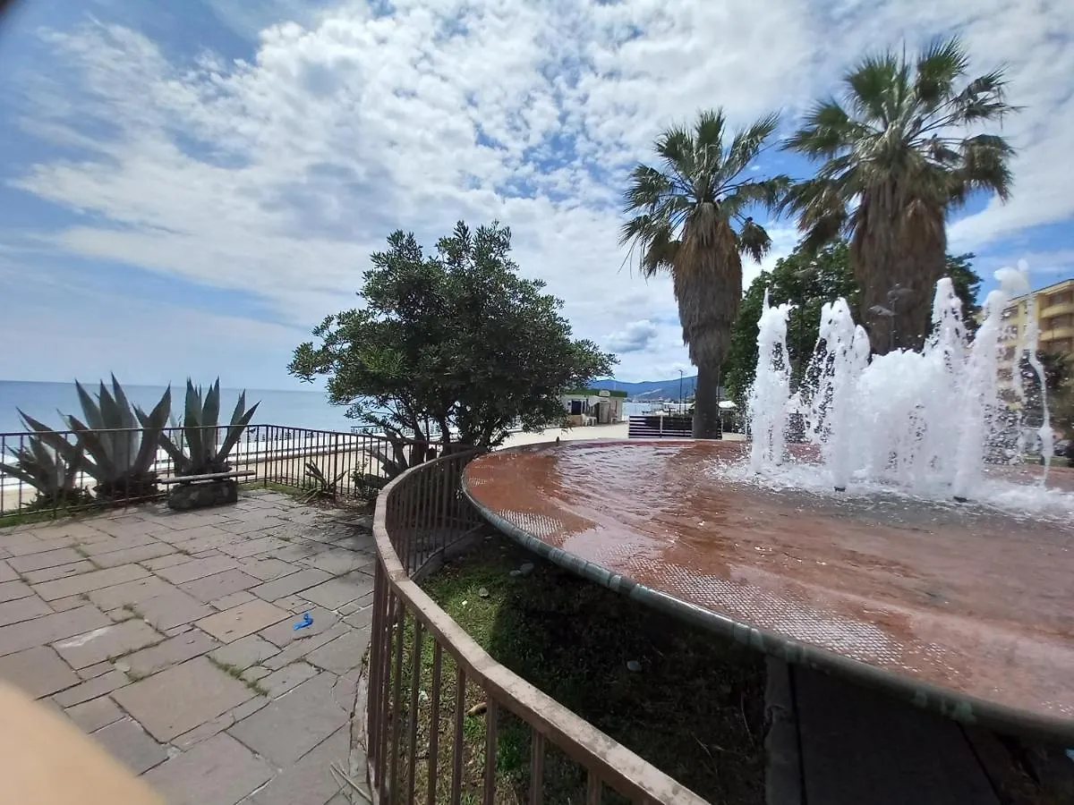 Sweet Sea View Apartment Savona Italy