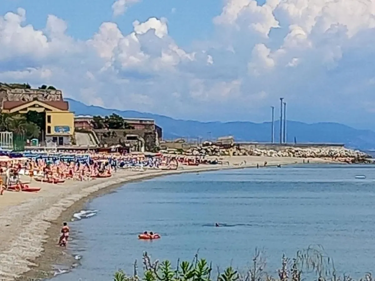 Sweet Sea View Apartment Savona 0*,