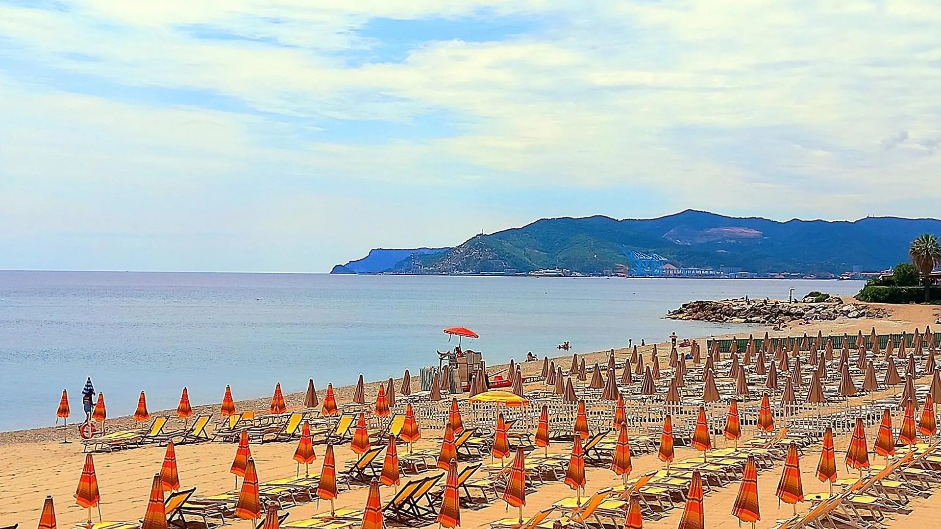 萨沃纳Sweet Sea View公寓 萨沃纳